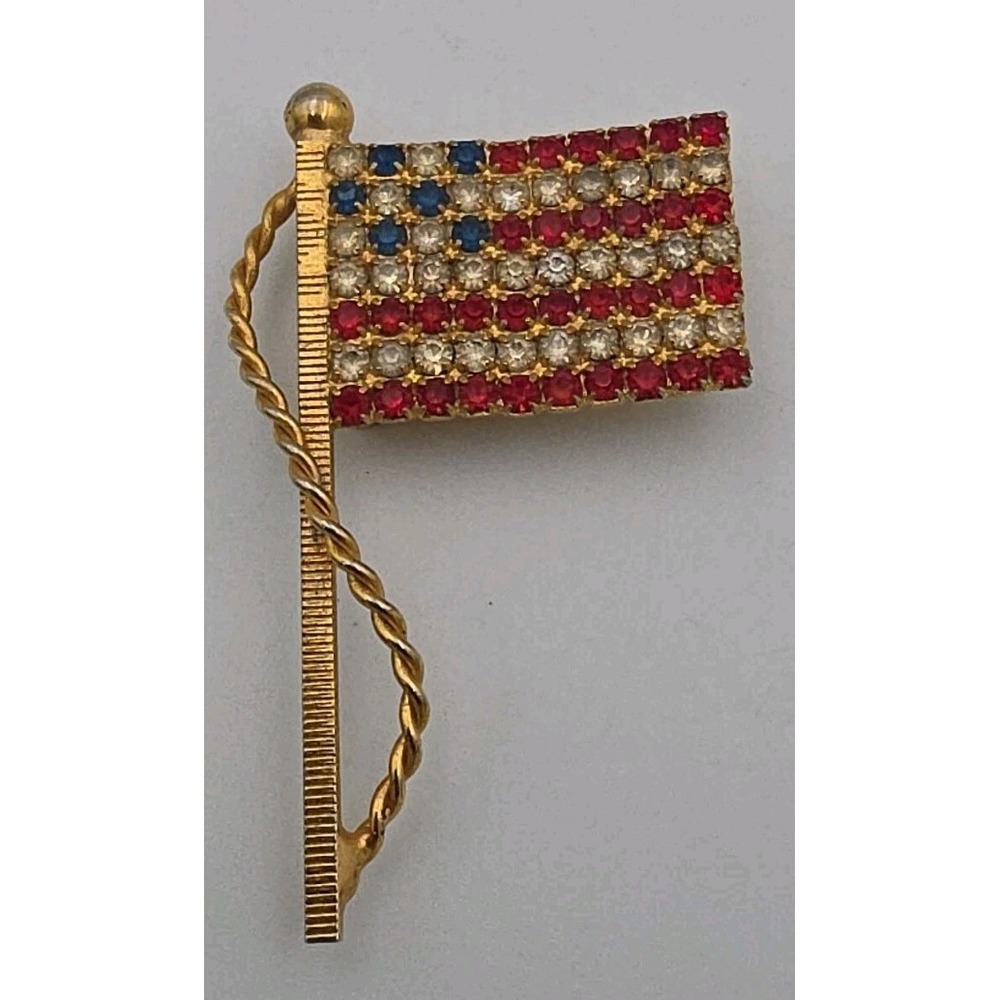 Red Clear Blue Rhinestone Gold Tone American Flag Pole Brooch Vintage